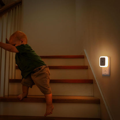 LED Night Light - Dusk-to-Dawn Sensor For Effortless Nighttime Lighting